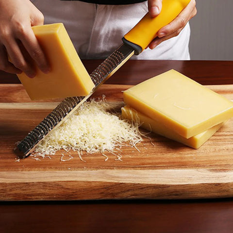 Ralador Inox, Ralador Zester, Microplane Inox, Ralador Fino, Ralador Profissional, Ralador Para Queijo, Ralador Para Limão, Utensílios de Cozinha Inox, Ralador Gourmet, Zester Inox Profissional